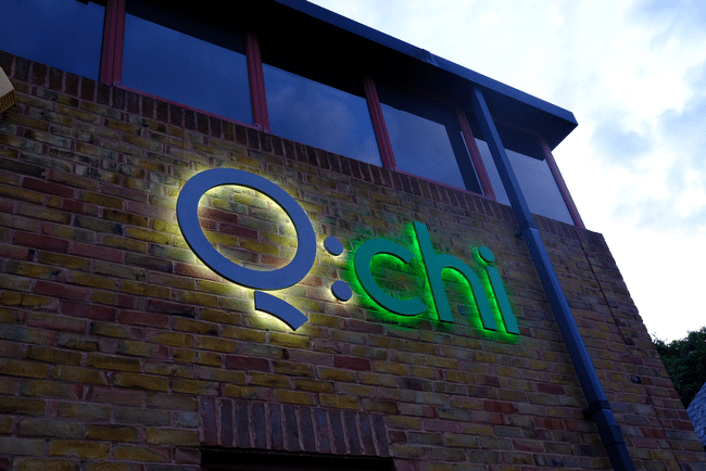 Q:chi Enhances Harmoni Platform to Eliminate End-of-Quarter Marketing Spend Scramble