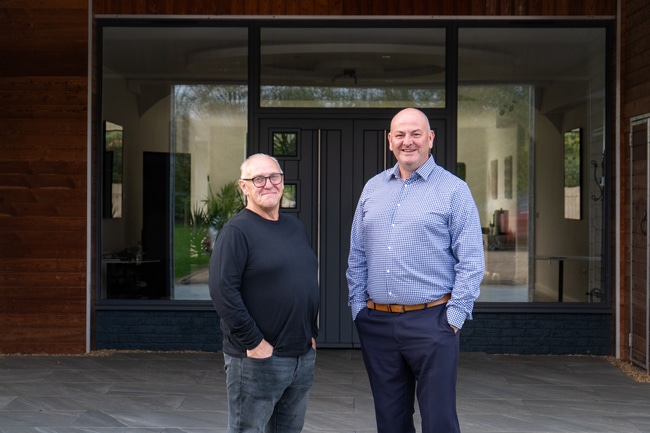 ONEEV Simplifies EV Charging for Thousands of Drivers Across the UK and Ireland